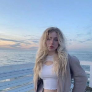 Meet your Posher, Vasguez